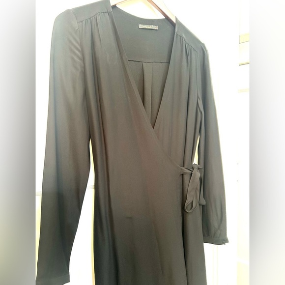 Massimo Dutti Black Wrap Tie Dress Size 6 - Picture 2 of 7